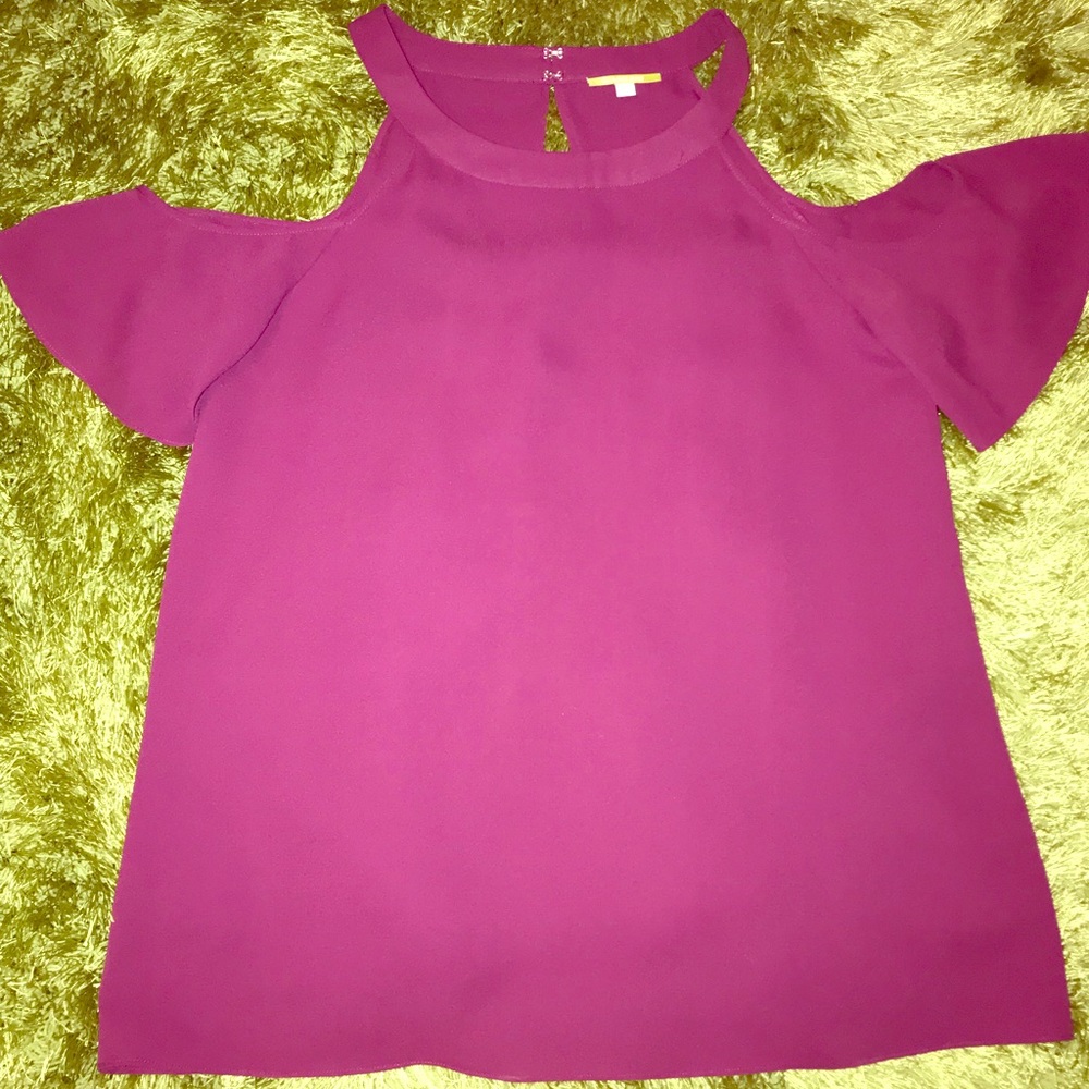 Gianni Bini Shoulder-less Blouse